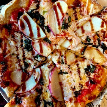 Custom Vegan Restaurant Guide for Your Destination