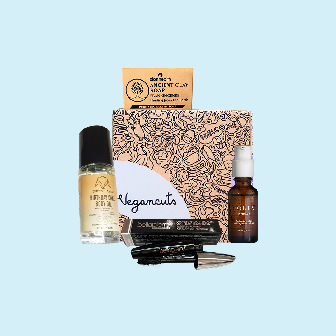 Cozy Radiance Vegan Beauty Box