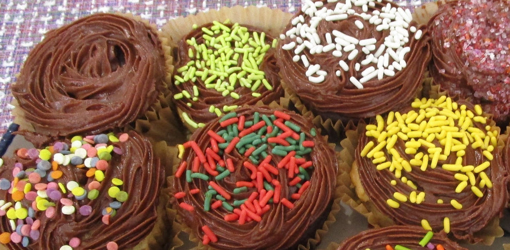 Vegan Chocolate & Vanilla Cupcakes