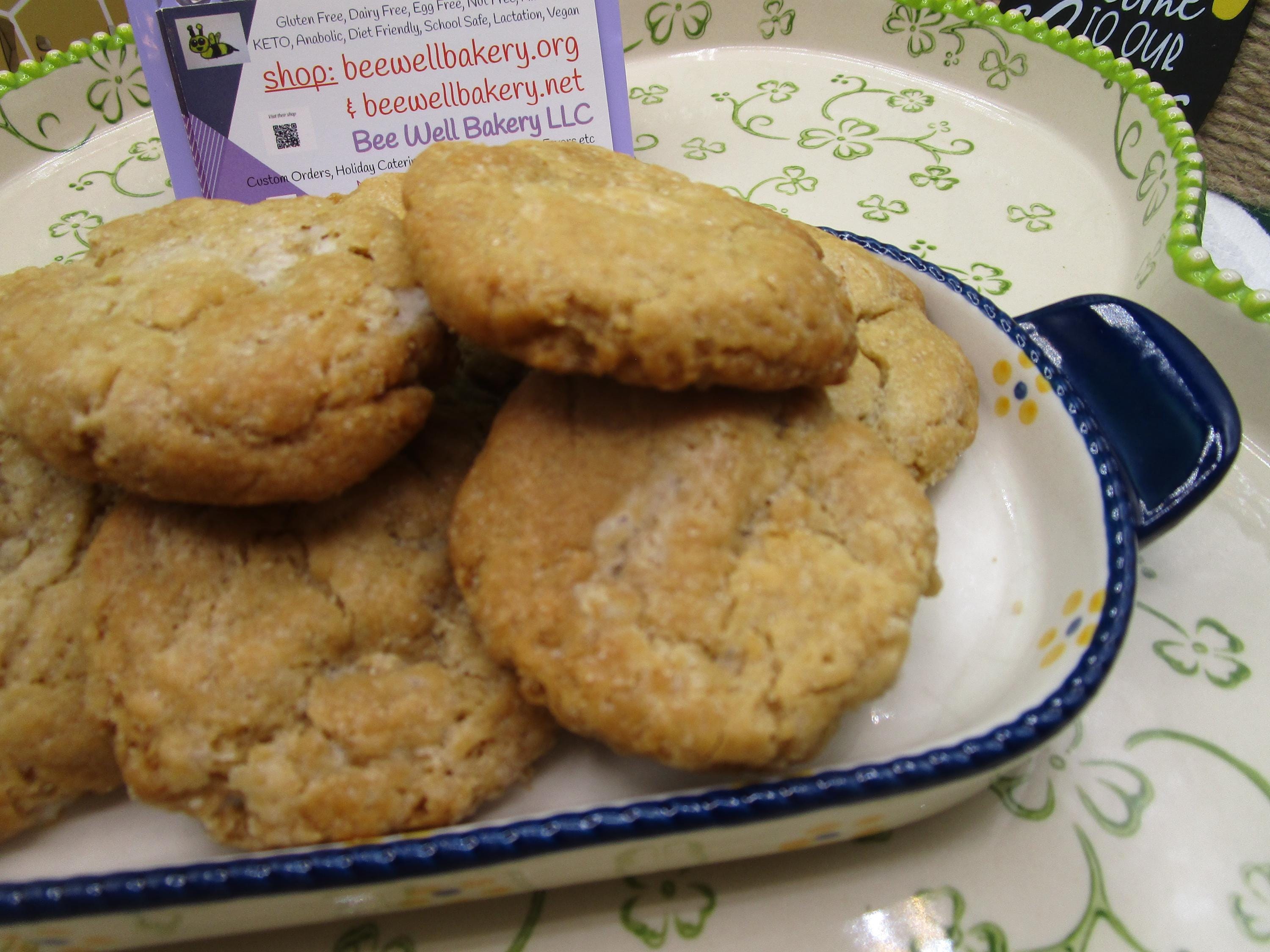 Vegan White Chocolate Chip Cookies
